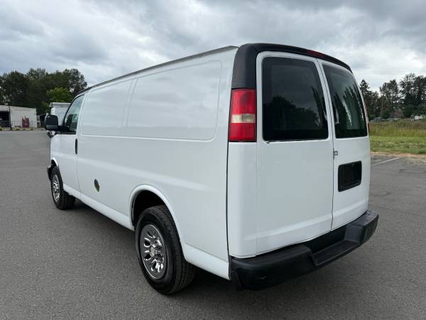 2008 Chevrolet Chevy Express 1500 Cargo Van 4.3L V6 - $4,995 (Federal Way)63624452731011122