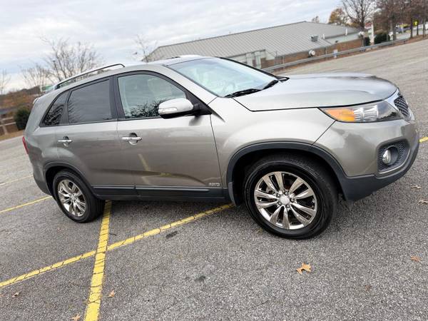 2011 Kia sorento $4,100 1
