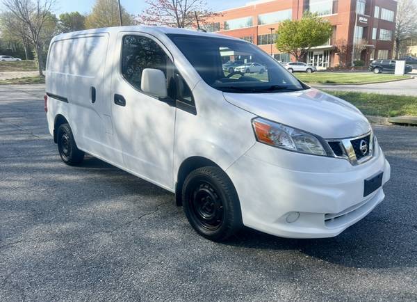 2017 NISSAN NV200 INSPECCIONADO POR EL ESTADO DE MARYLAND, FURGÓN DE UN SOLO DUEÑO - $10,999 (GAITHERSBURG)63616627789315122