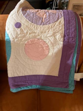 New Unused Cute Quilt - approx 172" x 136" 1