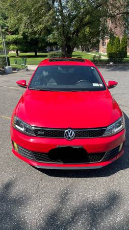 Volkswagen Jetta GLI Perfect Condition Low miles - $8,999 (Garden City)63614217594113123