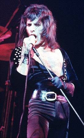 DVD'S DEL CONCIERTO EN VIVO DE QUEEN, RAROS - $50