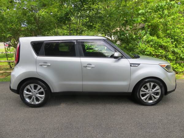 2015 Kia Soul Plus Auto Todas las funciones NAV Bluetooth Techo panorámico ¡MÁS!!! - $6,50063616597201665121
