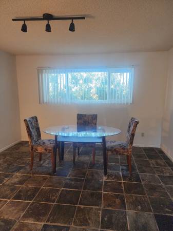 $2,850 / 4br - 2046ft2 - Ranch House for  Rent+1AC (Rosamond)63998154077187124