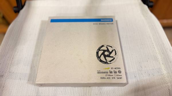 2025 Shimano RT-MT905 6-bolt Disc Brake Rotor 180 / 203mm 1