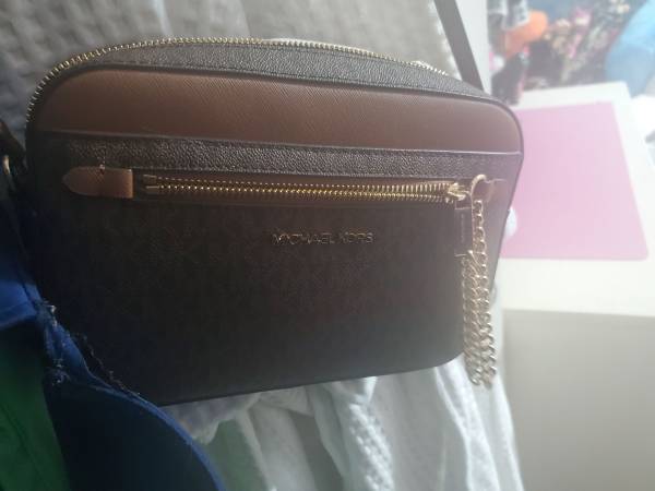 michael kors purse 1