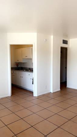 $99 / 1br - 553ft2 - Axis Apartments! look and lease Today- $99 First months Rent 🏡🔑 (Tucson)63674722281219123