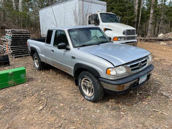 2001 Mazda B3000 4X4 V6 1