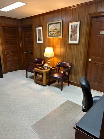 $575 / 120ft2 - 1st Month Free - FURNISHED OFFICE IN TOP MEDICAL /BUSINESS AREA (VIRGINIA BEACH)64053703969027122