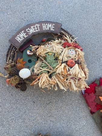 Thanksgiving Fall Autumn HOME SWEET HOME Door Hanger Wreath 1