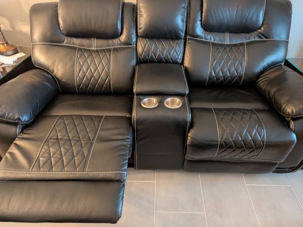 Leather Loveseat with console 1