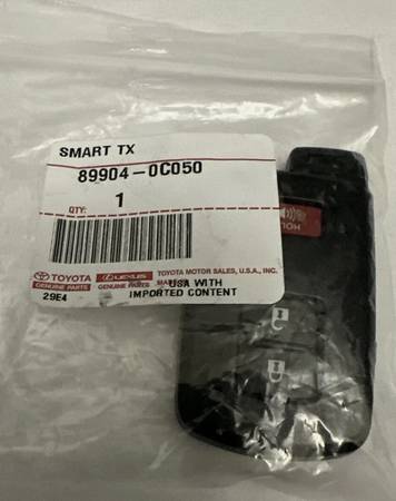 OEM 2021-2022 TOYOTA 4RUNNER REMOTE SMART KEY FOB HYQ14FBA L@@K 1