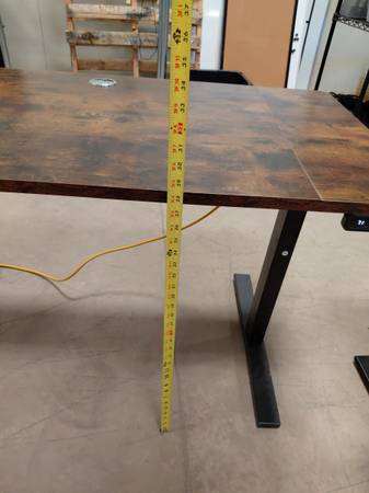 Sit/Stand desk 1