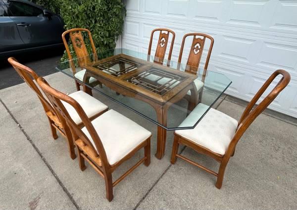 *Delivery Available* 7-Piece Dining Set – Glass Top Table + 6 Upholste 1