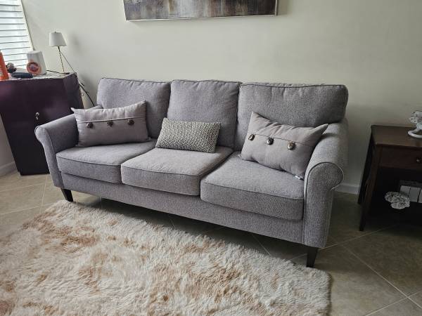 Sofa 1
