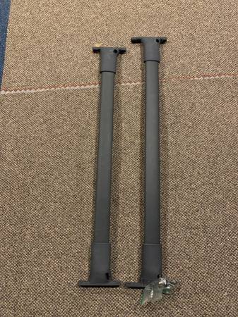 Ford Escape Roof Cross Bars 1