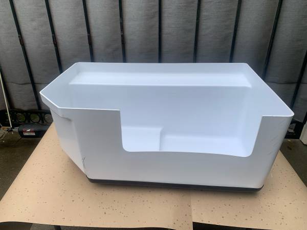 LANCE 650 bathroom floor. 1