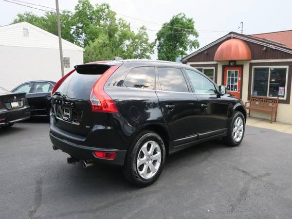 2013 Volvo XC60 3.2 AWD - $10,490 (Pittsburgh)63625191593475124