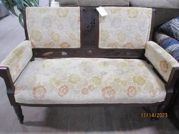 Carved Settee     #3838 1