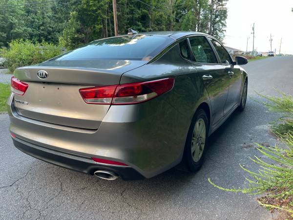 2016 Grey Kia Optima Lx 4dr Sedan! - $5,999 (Matthews)63613526448003123