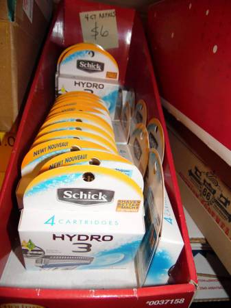 Refill Blades: Schick Hydro 3 Blade Razor 4 Count  --Half Price-- 1