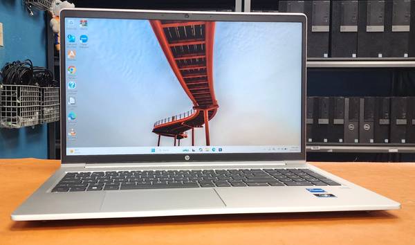 HP ProBook G9 - Intel Core i5-12th, 512GB SSD, 16GB RAM, Win 11 1