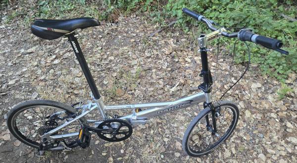 Dahon Helios SL Superlight 16lbs, folding 20