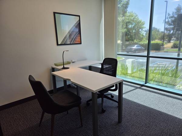 $384 ⛅Chill Autumn Views From Your New Window Office, Now 50% OFF!⛅ (Arden-Arcade / Sacramento)63790983015937121