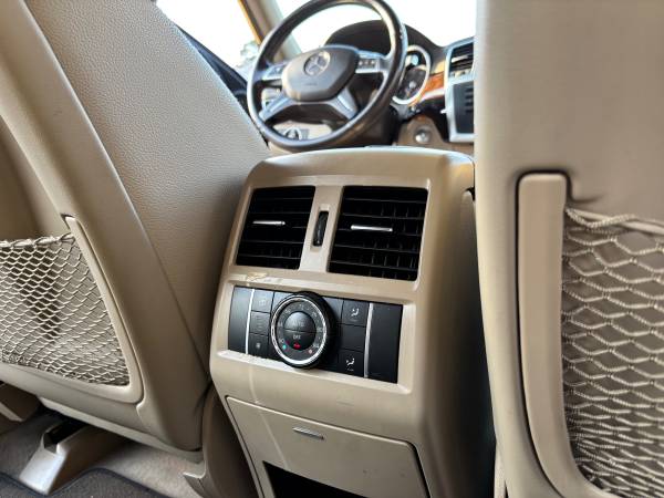 2013 Mercedes BENZ GL450 4MATIC - Photo 15