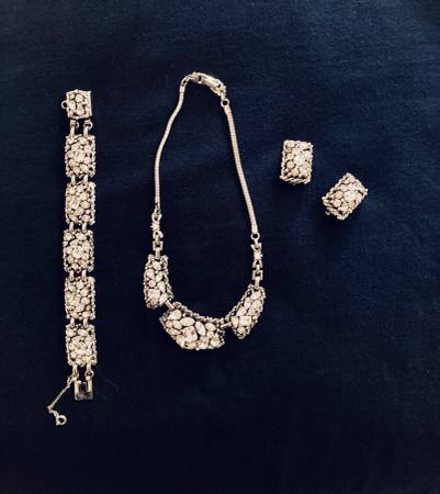 Barclay vintage silver rhinestone set 1