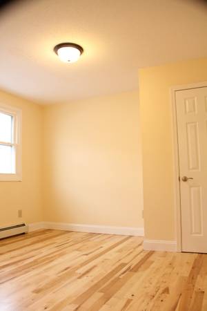 $1,800 / 1br - 102 Park St #2 - June 1st, 202663992935736067123