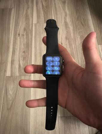 Apple Watch (1st Generation) Sport model (42mm) with free screen case 1