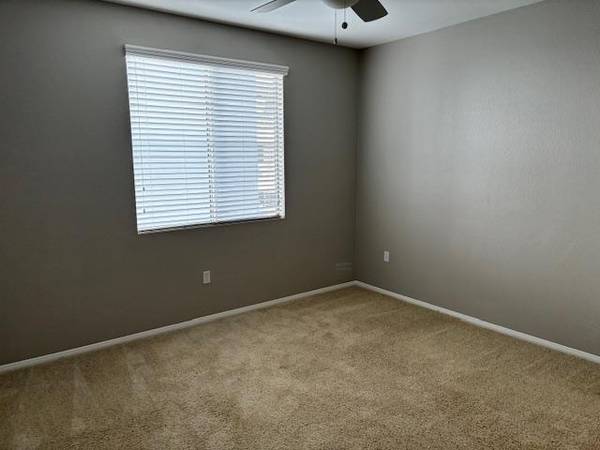 $4,226 / 2br - 1123ft2 - 24 Hour Fitness Center with Free Weights, In Unit Washer & Dryer (University City)63701686174209123