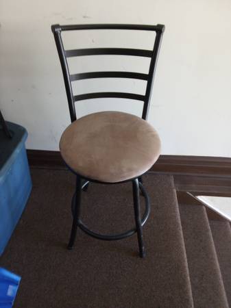Metal Bar Stool 1