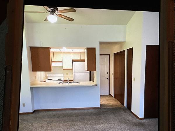 $1,550 / 2br - 800ft2 - Ferndale 2bd / 1ba Apartment upper unit (Ferndale, WA)63920958728579123