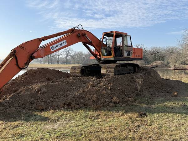 Hitachi Track Excavator 1