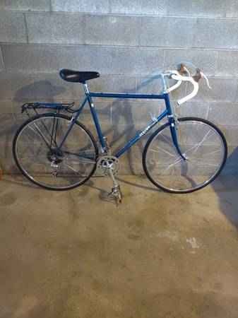 Specialize Sequoia Touring Bicycle 1