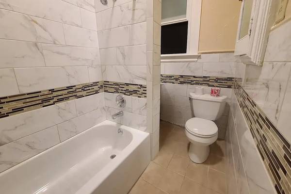 $900 / 1br - 600ft2 - !!Sunny 1BR Retreat in a Vibrant, Pet-Friendly Community!! (Polk Gulch)64000755137410121