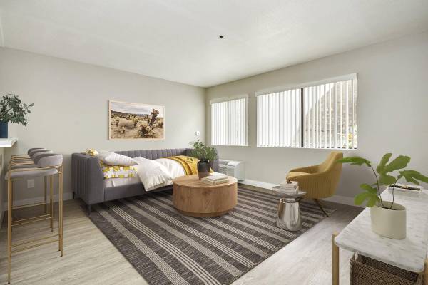 Separate Dining Areas, Package Acceptance, 2/BD 2/BA 1