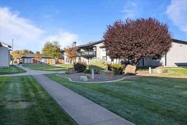 $1,450 / 2br - 872ft2 - It's a great time to move to Brix Apartments! Newly renovated (Walla Walla)63803315110529124