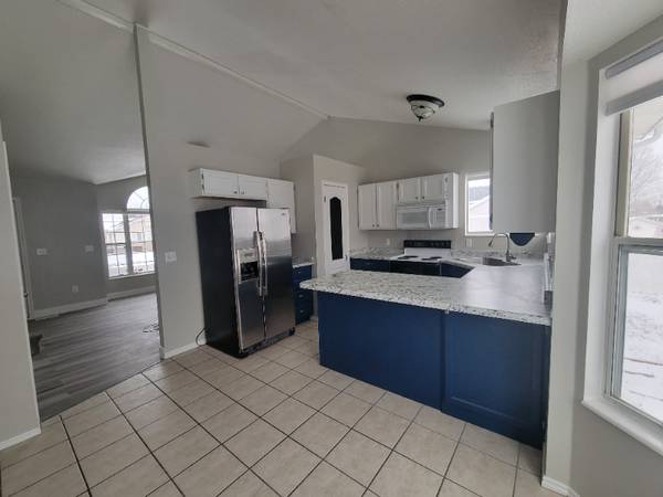 $2800.00 / 5br - 2200ft2 - Beautiful home in a well desired neighborhood63671057813889124
