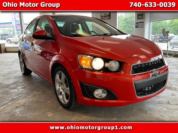 2012 Chevrolet Sonic 2LTZ abierto domingo 12-4 aprobación garantizada - $7,980 (Bridgeport, OH)63654695354241120