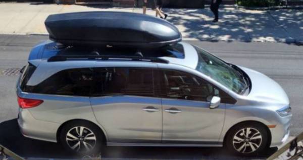 For RENT: EXCELLENT HUGE Yakima Skybox 21 Cargo Box 1