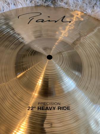 Platillo Paiste Signature Precision Heavy Ride de 22" - $300 (Wakefield)63471246102147121
