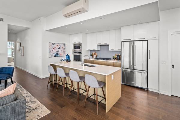 Luxury Penthouse Living with Unmatched Views & Outdoor Space! 4