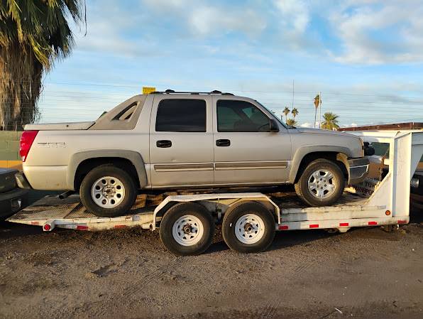 CHEVY AVALANCHE COMPLETE 1