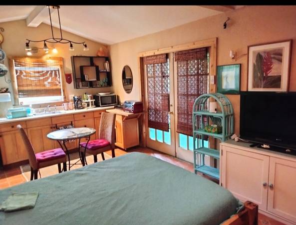 $2,000 / 1br - 650ft2 - Studio cottage in Sugarloaf (Sugarloaf Key)63923414909827124
