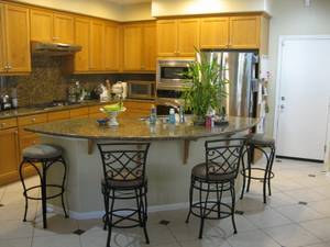 $1.100 / 3864 pies² - **Habitación en alquiler en casa hermosa incluye servicios públicos y wifi** (Otay Ranch, Chula Vista)63238154166403121