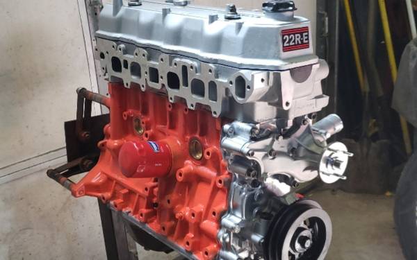 22re 22r Premium  Engine 1