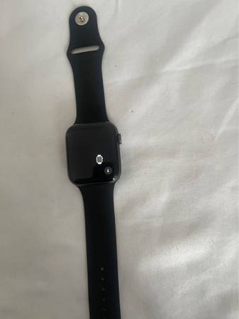 New Apple Watch 5 cellular 44 mm BLACK 1